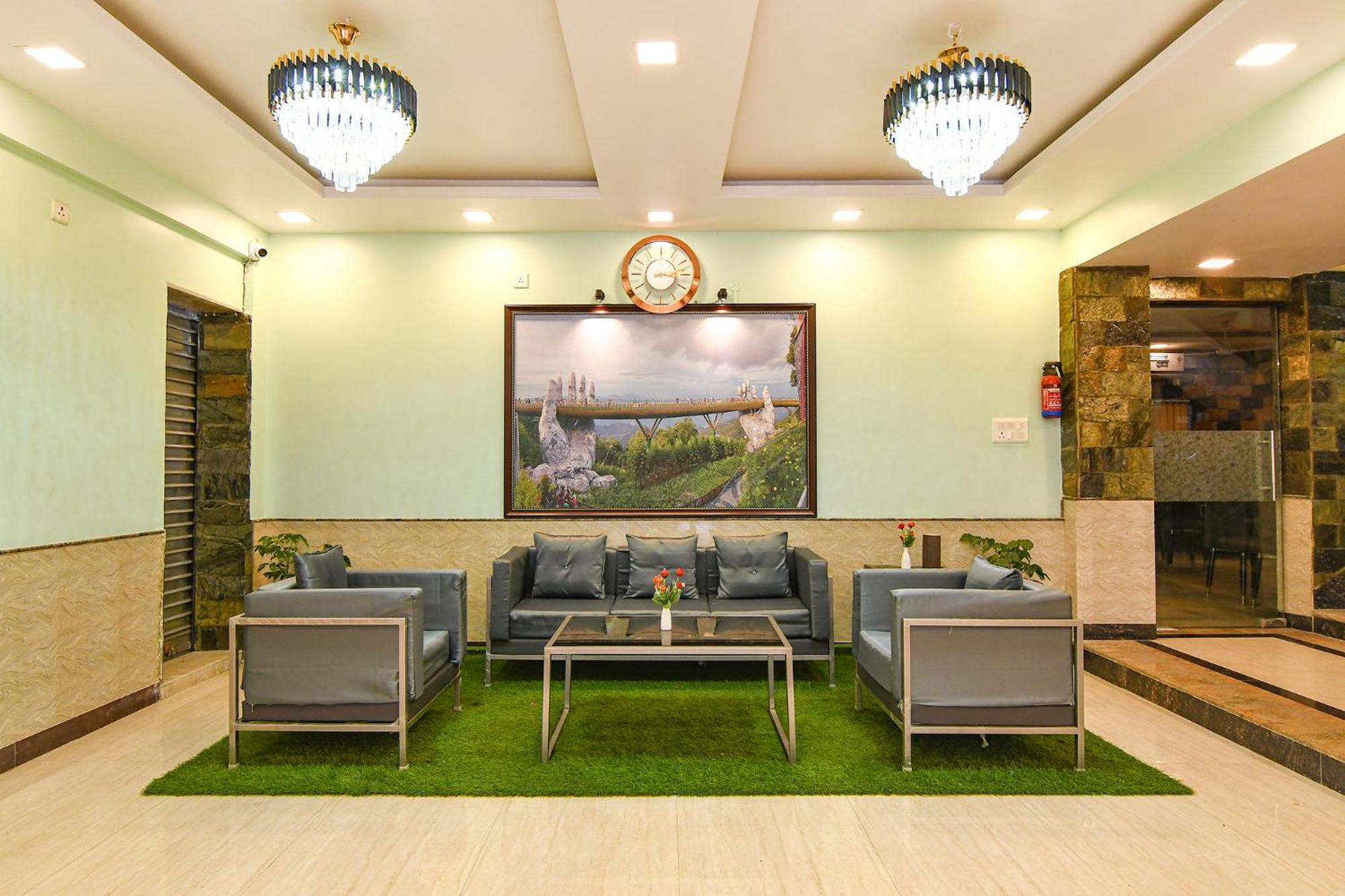 Fabhotel Prime Familto Колката Екстериор снимка