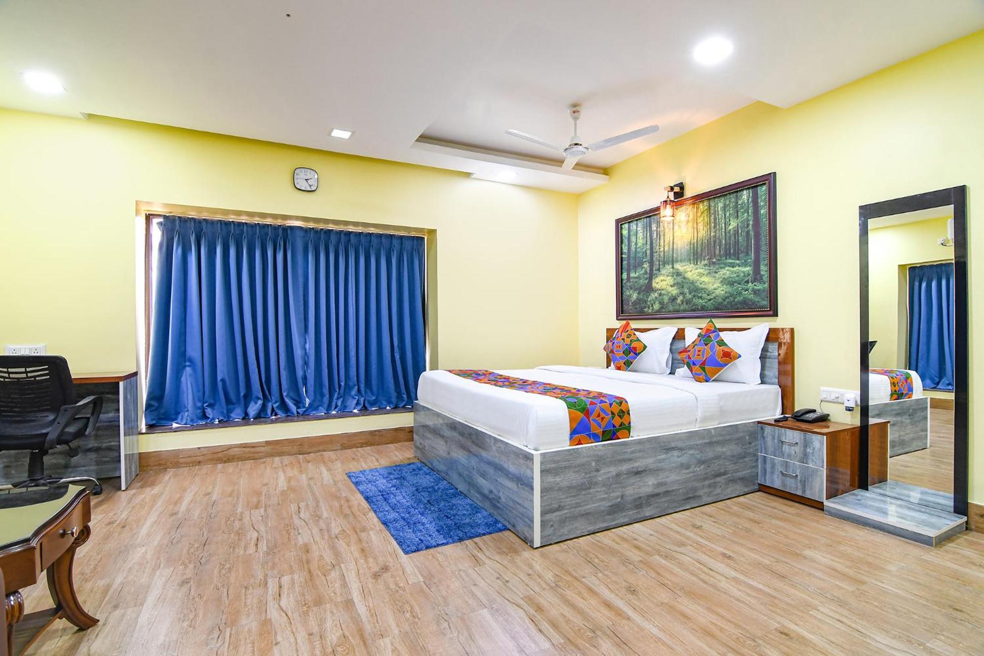 Fabhotel Prime Familto Колката Екстериор снимка